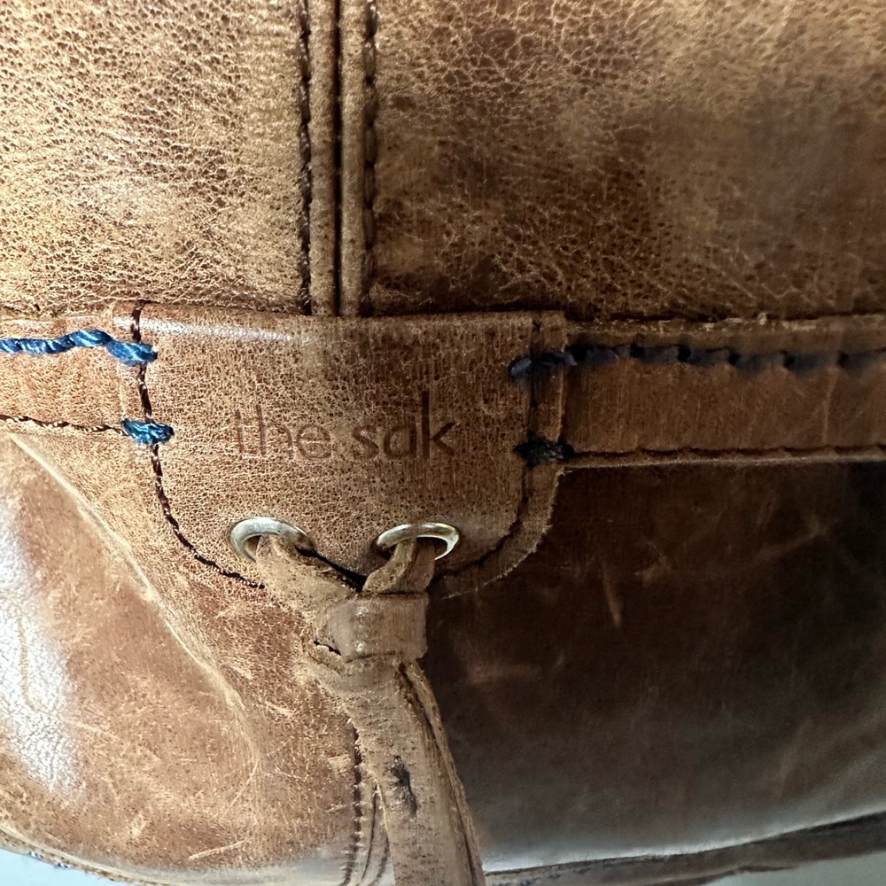 The Sak Distressed Brown Leather Shoulder Bag Convertible Backpack - Picture 7 of 7
